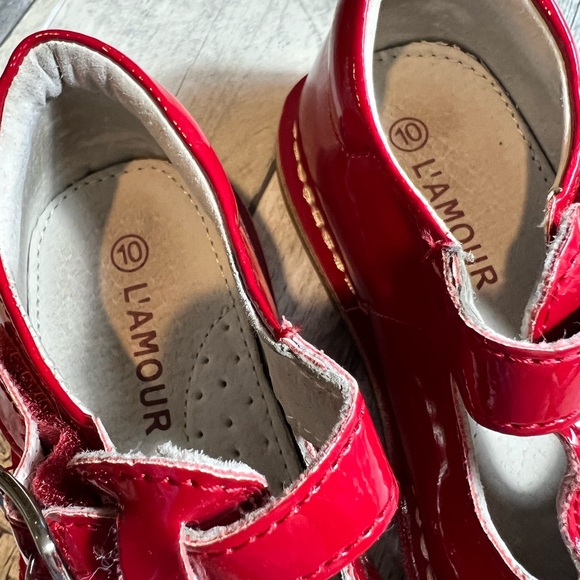 L’Amour Red Patent Shoes Sz 10 - Picture 2 of 3